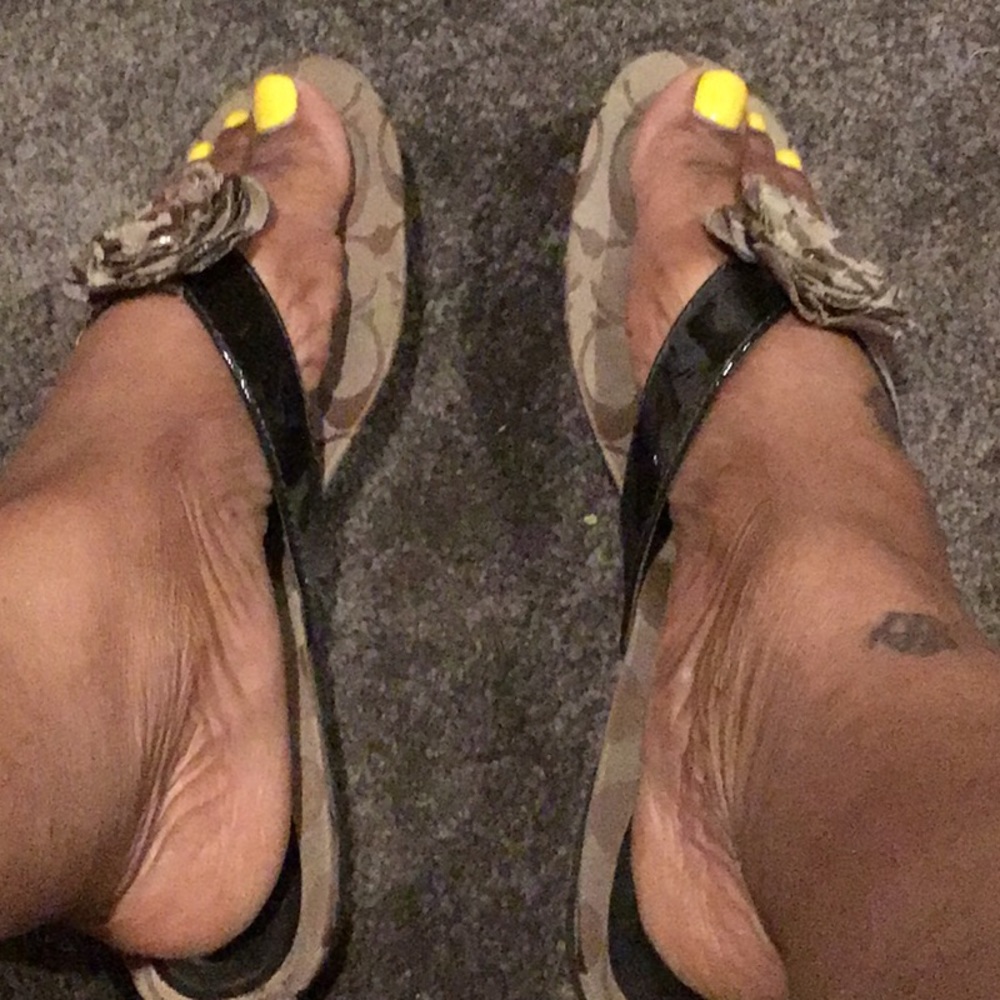 Coach sandals